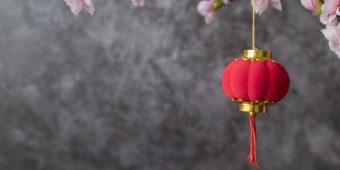 kwiecista-chinska-nowy-rok-dekoracja-min