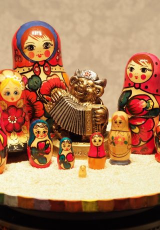matryoshka-dolls-gd097e3289_1920